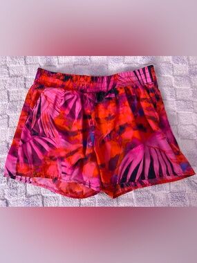 A.N.A A New Approach Pull On Multi-Colored Shorts Size Petite Medium